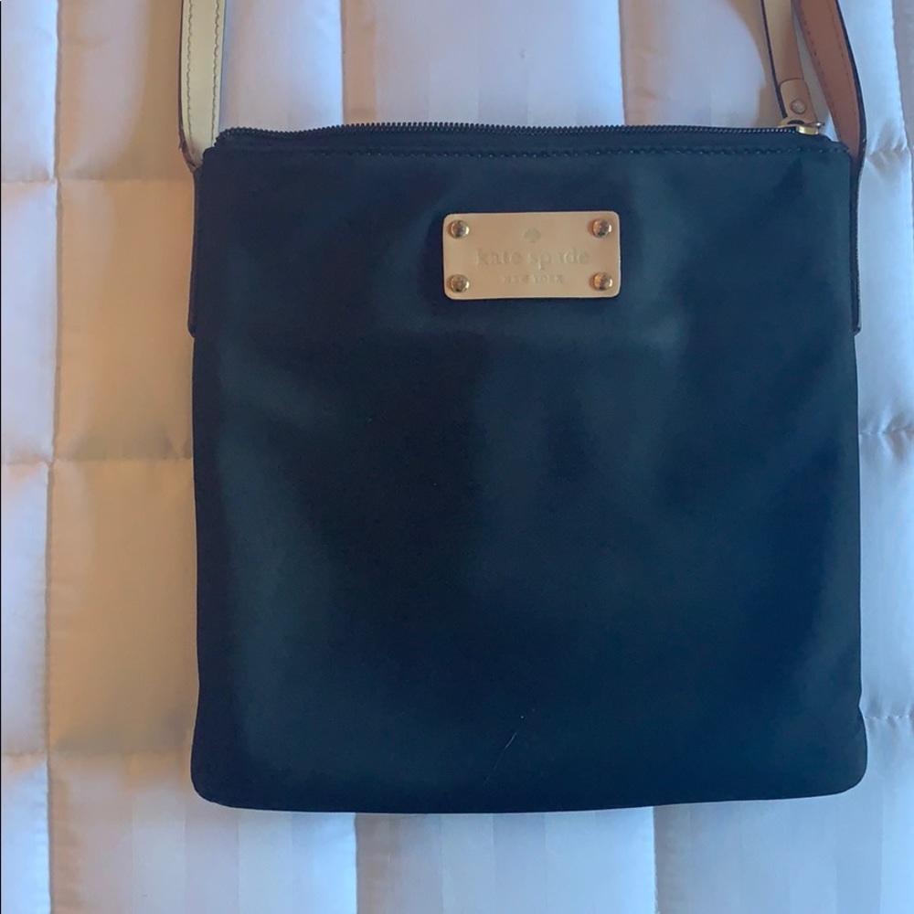 Kate Spade cross body purse.